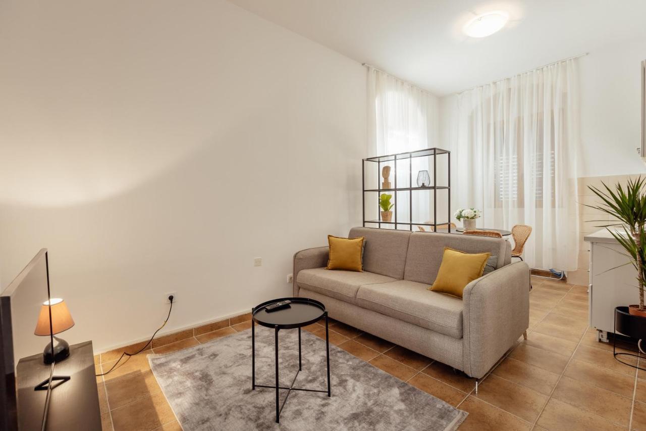 City Port Apartment Херцег-Нови Экстерьер фото